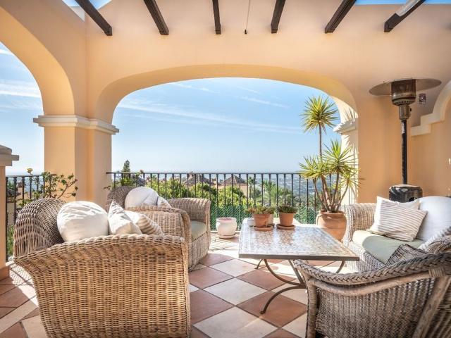 Atico de lujo de 204 m2 en venta Marbella, Andalucía