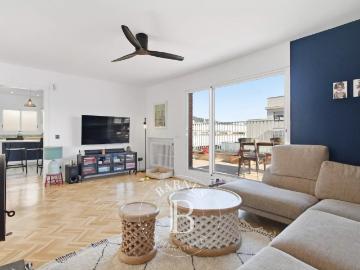 Ático de lujo de 5 dormitorios con 130 m² de terrazas en Sar. 265m² Barcelona