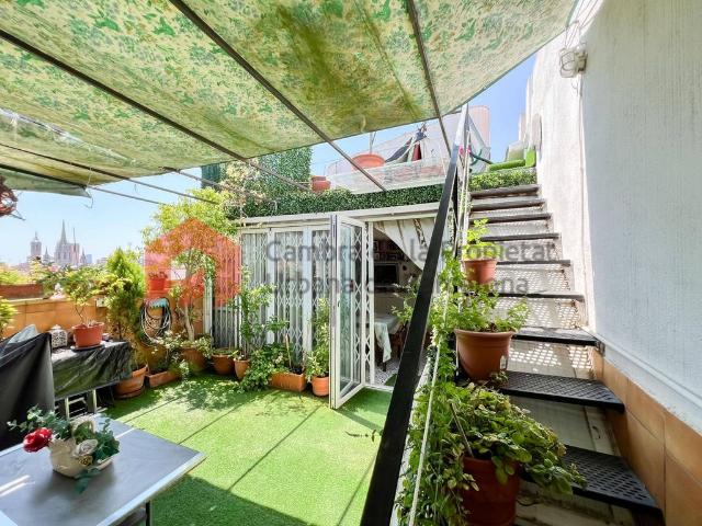 Atico de lujo de 61 m2 en venta Barcelona, España