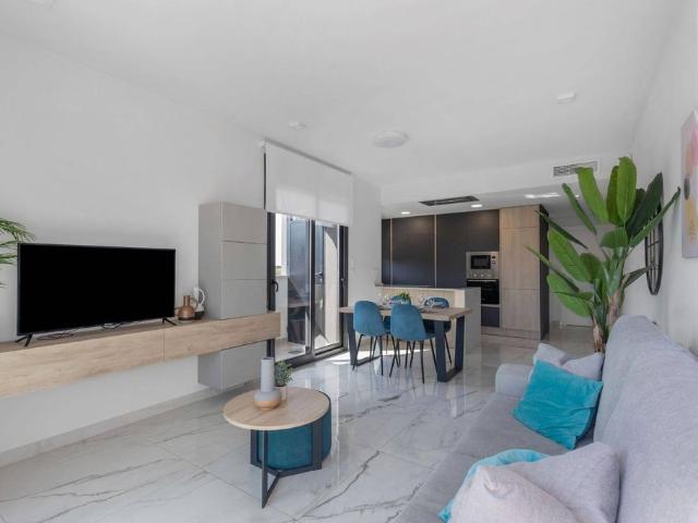 Atico de lujo de 75 m2 en venta Playas de Orihuela, España