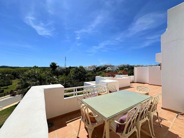 Atico de lujo de 87 m2 en venta Casares, Andalucía