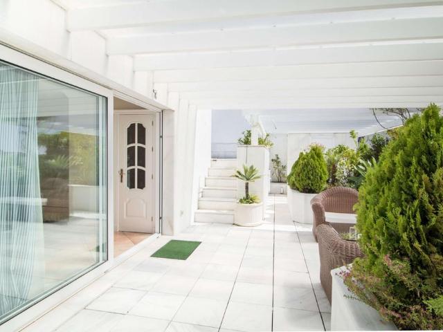 Atico de lujo en venta Marbella, España