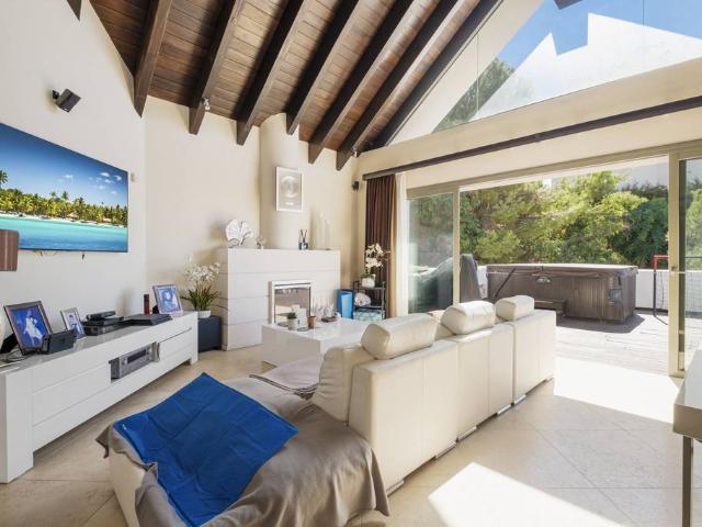 Atico de lujo en venta Marbella, España