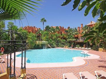 Plaza Juan Romero, Centro de Marbella, Camino de Camoján, Sierra Blanca, Urbanización Lomas de Puente Roman, Málaga, Andalucía, Andalucía