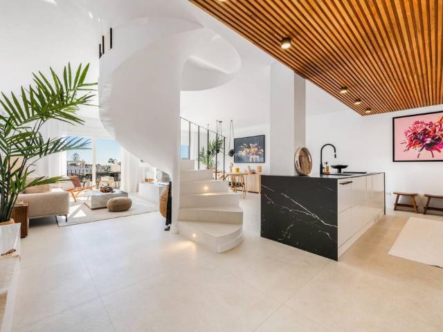 Atico de lujo en venta Marbella, España