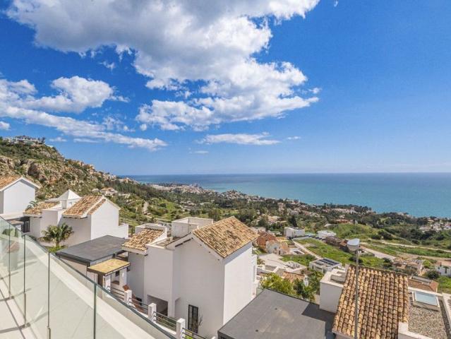 Atico de lujo en venta Benalmádena, Andalucía