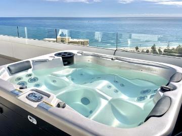 Atico de lujo en venta Benalmádena Costa, España
