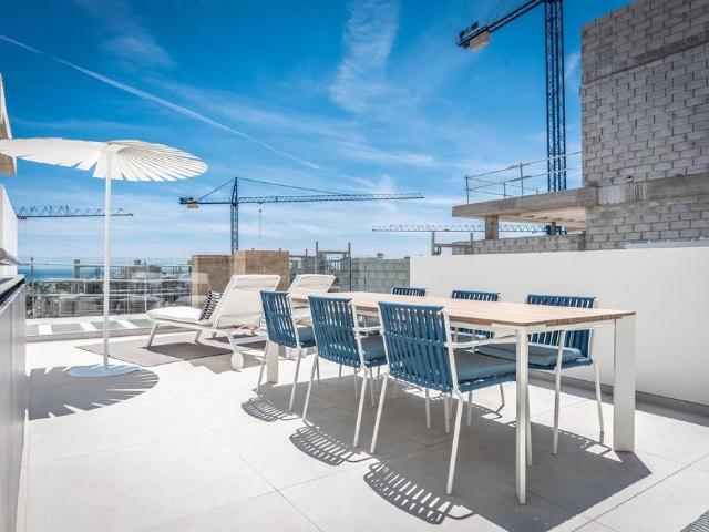 Atico de lujo en venta Estepona, España