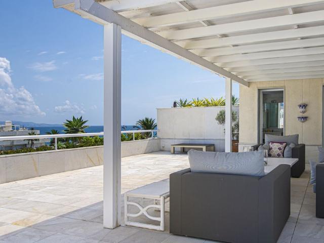 Atico de lujo en venta Puerto Banús, Andalucía