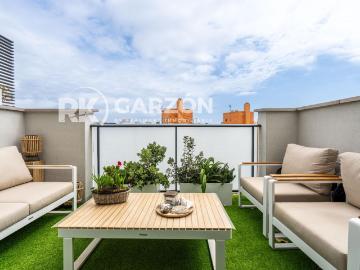 ¡ÁTICO DE NUEVA CONSTRUCCION EN RAMBLA AMATISTEROS!