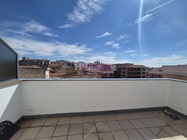 Ático Dúplex con dos Terrazas junto puerta Zamora