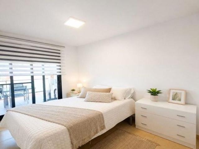 ÁTICO DÚPLEX CON GRAN TERRAZA Y VISTAS EL MAR/GARAJE INCLUIDO