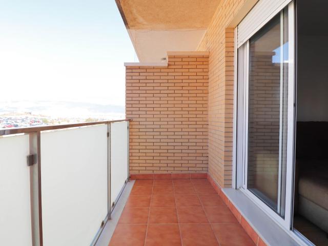 ¡Ático Dúplex con Gran Terraza en Villablanca – Torrecárdenas! ¡Con garaje y trastero!