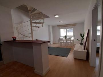 Ático dúplex con terraza, garaje y trastero en Málaga