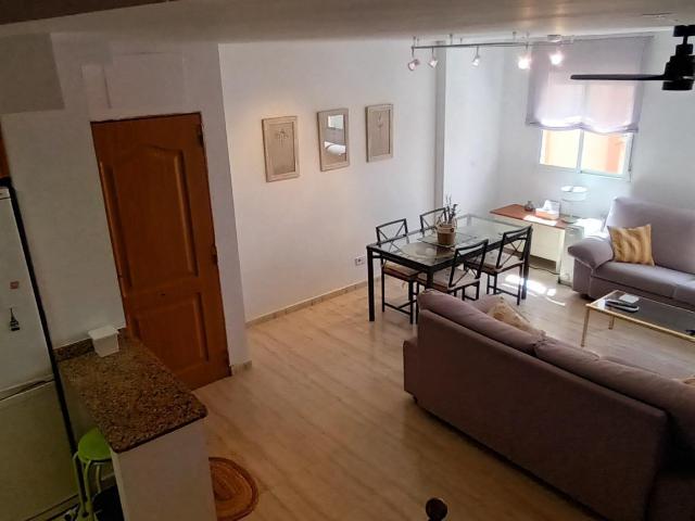ÁTICO DUPLEX CON VISTAS AL MAR