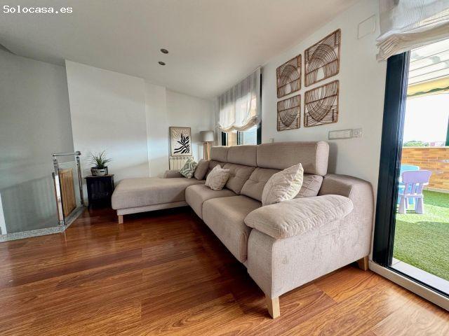 Ático dúplex de 4 dormitorios con terraza en Espinardo
