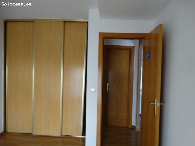 atico duplex de dos dormitorios, dos terrazas, baño y salón cocina