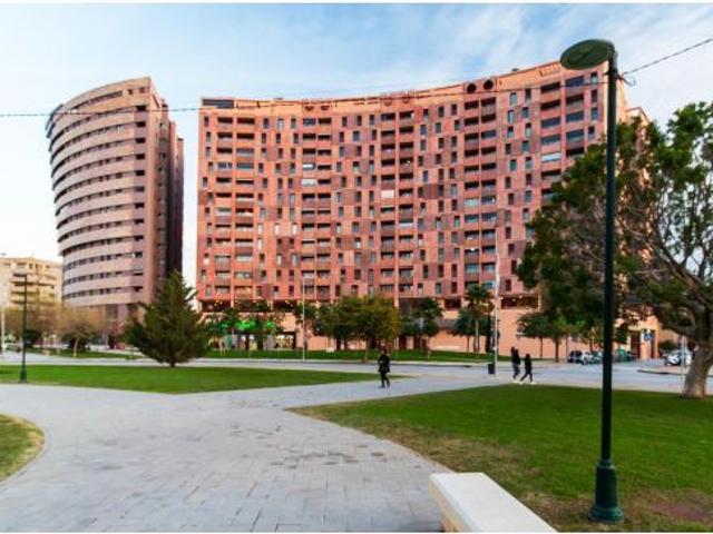 Ático Dúplex de Lujo 4 dormitorios en el Edificio Sky Garden, Teatinos, Málaga