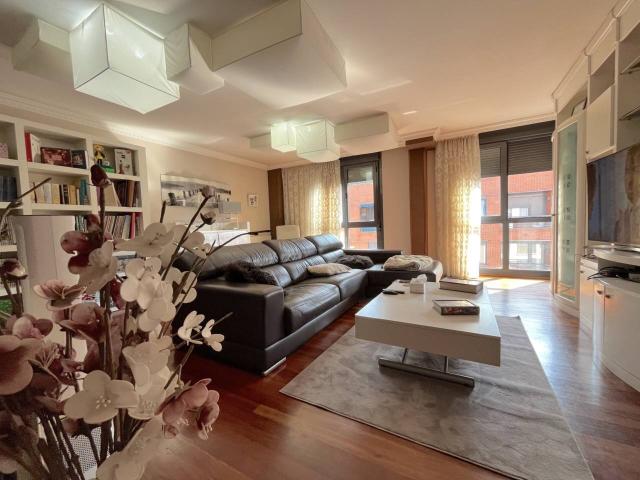 Ático Dúplex en el Corazón de Leioa ¡Tu Hogar Perfecto te Espera!