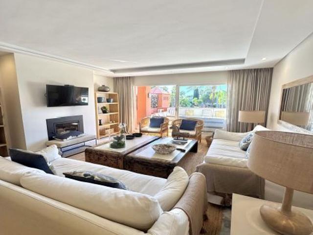 Atico Duplex en Venta en Estepona, Málaga