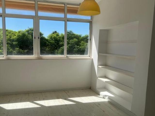 ATICO DUPLEX PISCINA Y PLAZA DE PARKING. TERRAZA PRIVADA 130M2