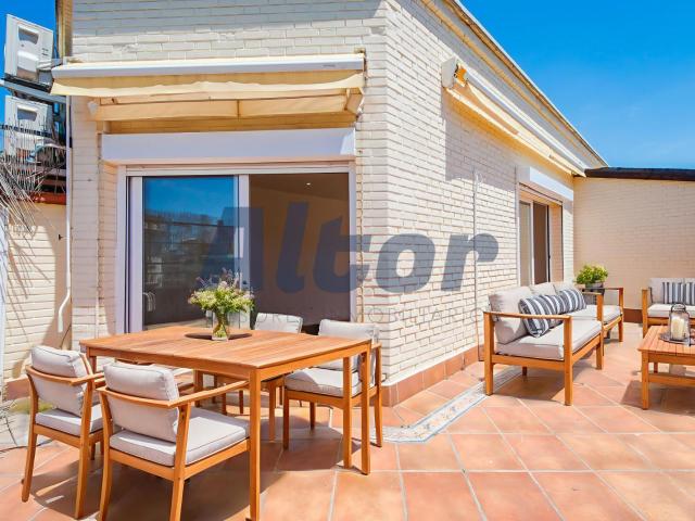 Ático en venta y alquiler en Madrid Salamanca