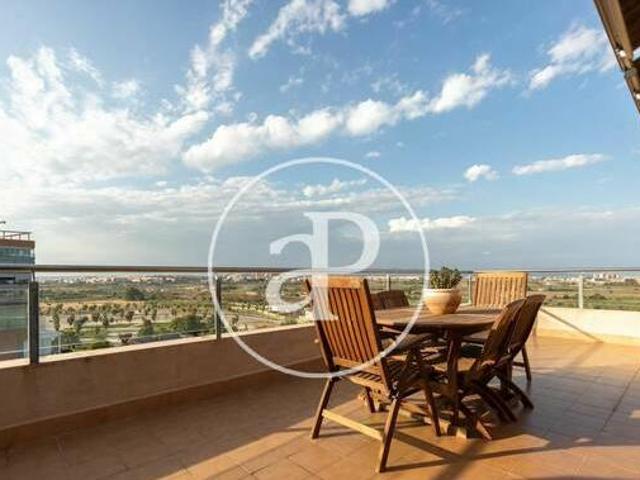 Ático en venta con grandes vistas en Mislata