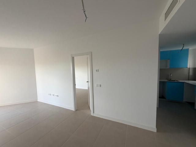 ático en venta. Con terraza 15 m2 y solarium 40 m2 con vista al Mar