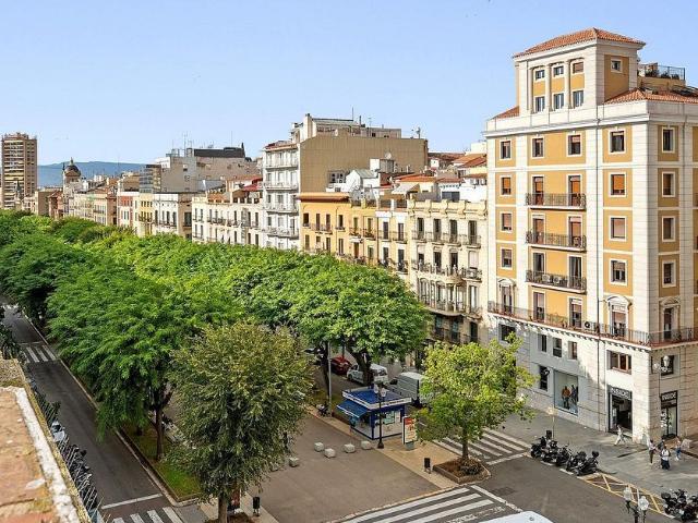 Ático en venta en rambla Nova, Tarragona, de 137 m² 3 habitaciones por 495.000