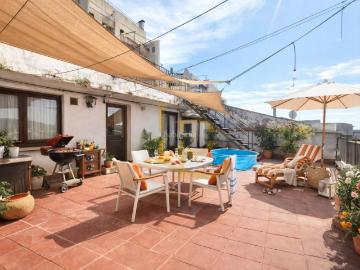 Ático en venta en Terrassa, Can Boada. EN VENTA ÁTICO DE TRES HABITACIONES Y AMPLIAS TERRAZAS CON VISTAS PANORAMICAS. Áticos.
