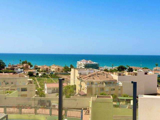 Ático en Venta en Torre de Benagalbón