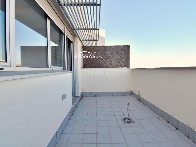 Ático en venta en Torrejón de Ardoz, Soto de Henares. Soto del HENARES ATICO de 2 habitaciones con 2 terrazas, 2 plazas de garaje y trastero. Áticos Torrejón de.