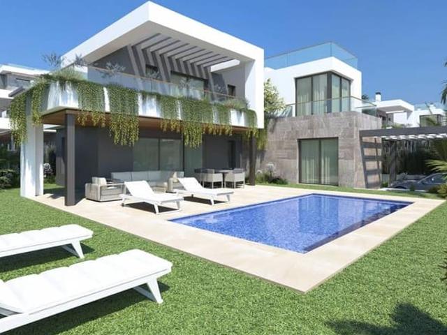 Casa en venta en Torrevieja, Alicante Costa Blanca