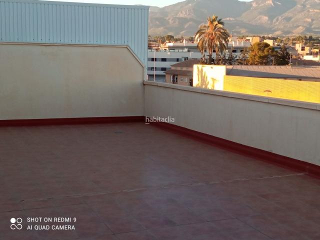 Ático en venta en Totana. Ático amueblado con terraza de 70 m2 + garage. Áticos.