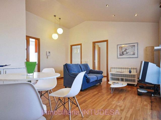 Ático en venta en Tudela, Griseras Gardachales. EN VENTA ÁTICO DE DOS DORMITORIOS Y DOS BAÑOS EN TUDELA. Áticos.