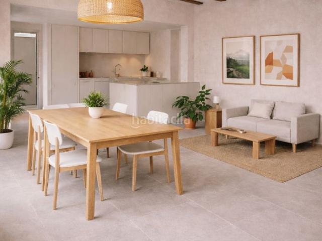 Ático en venta en Vic, Centre. Ático con terraza y acceso a la Talaia: un mirador privado con vistas 360 en la Casa Vilarrubia. Áticos.