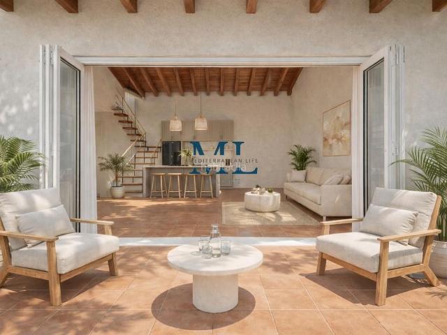 Ático en venta en Vilanova i la Geltrú, Centrevila Costa Dorada. Atico Duplex con terraza en Vilanova i la Geltrú. Áticos Vilanova i la.