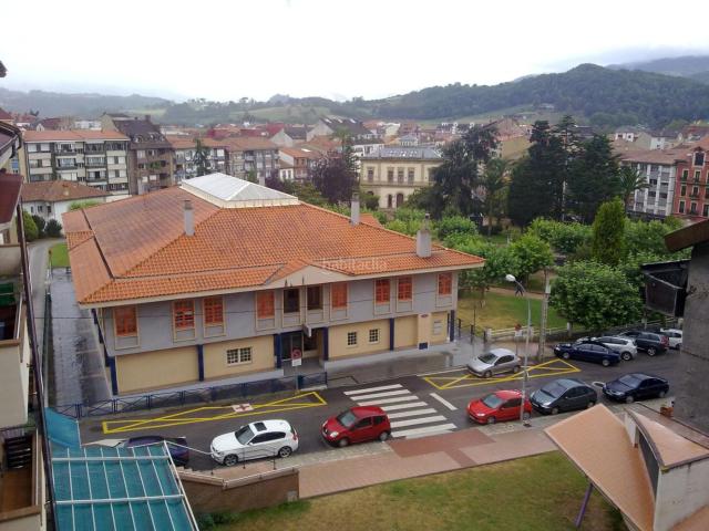 Ático en venta en Villaviciosa, Villaviciosa Amandi. Ático de tres dormitorios en Villaviciosa, con garaje y trastero. Áticos.