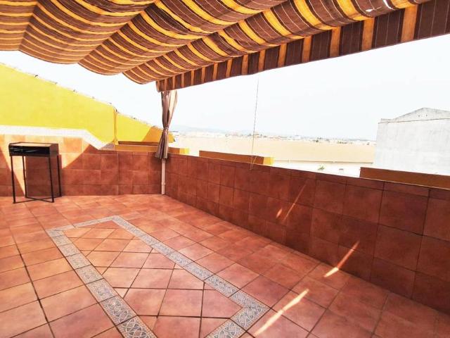 Ático en Venta en Viñuela Rescatado