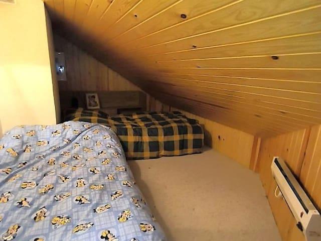 Ático en venta en Aisa, Huesca