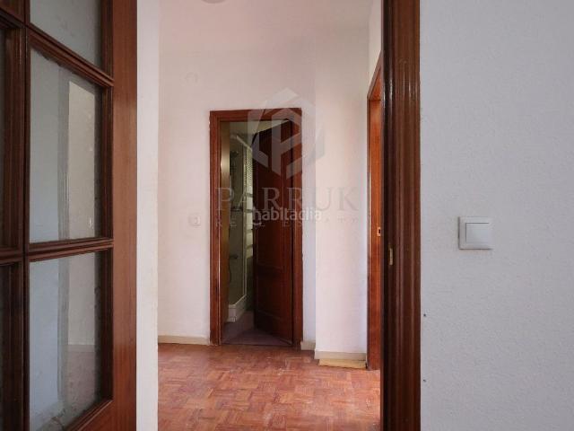 Ático en venta en Alcorcón, Parque Mayor. Atico en Calle Mayor, Alcorcón Planta 10 con piscina comunitaria y gran potencial. Áticos.