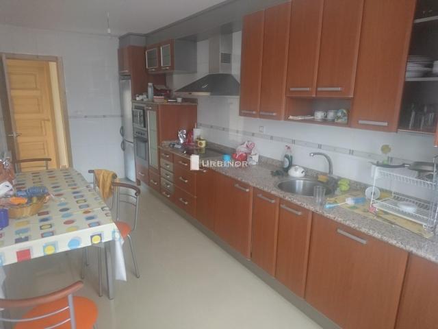 Ático en venta en Arévalo. Espectacular Ático con Terraza de Alta Gama en AREVALO, 4 Dormitorios, Garaje y Trastero. Áticos.