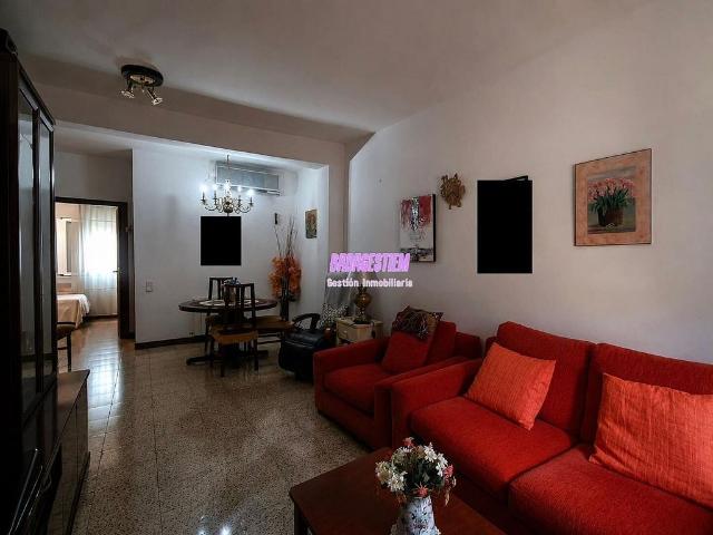 Ático en venta en avenida D'alfons XIII, Badalona, de 87 m² 3 habitaciones por 249.000