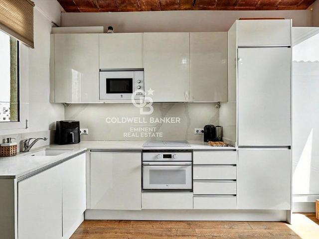 Ático en venta en avenida Del Paral·Lel, Barcelona, de 67 m² 1 habitación por 415.000