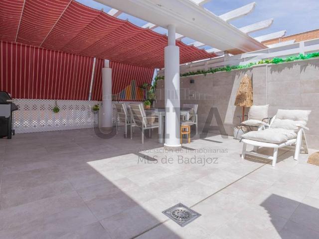 Ático en Venta en Avenida Elvas