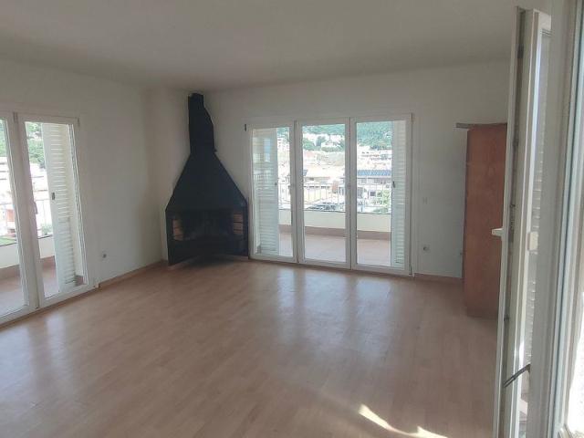 Ático en venta en avenida Grècia, Torroella de Montgrí, de 69 m² 2 habitaciones por 285.000