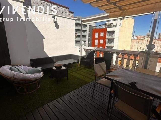 Ático en venta en avenida Prat de la Riba, Lleida, de 100 m² 3 habitaciones por 285.000