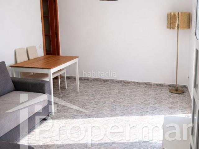 Ático en venta en Badalona, Bufalà. ÁTICO CON TERRAZA PRIVADA DE 22 m A POCOS METROS DEL CENTRO DE BADALONA. Áticos.