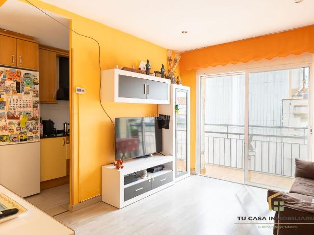 Ático en venta en Badalona, Bufalà. Ático para entrar a vivir. Áticos.