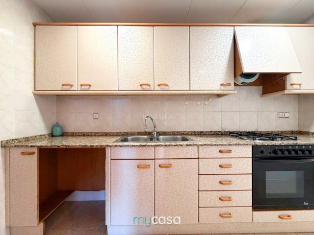 Ático en venta en Badalona, Bufalà. EXCLUSIVO ÁTICO CON TERRAZA PRIVADA DE 16 M², VISTAS AL MAR Y GRAN LUMINOSIDAD EN BUFALÀ, BADALONA. Áticos.